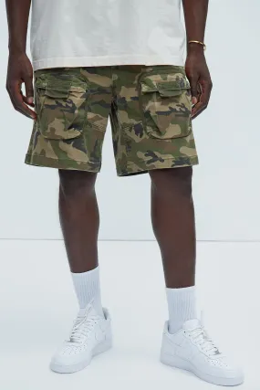 Hawk Cargo Relaxed Shorts - Camouflage