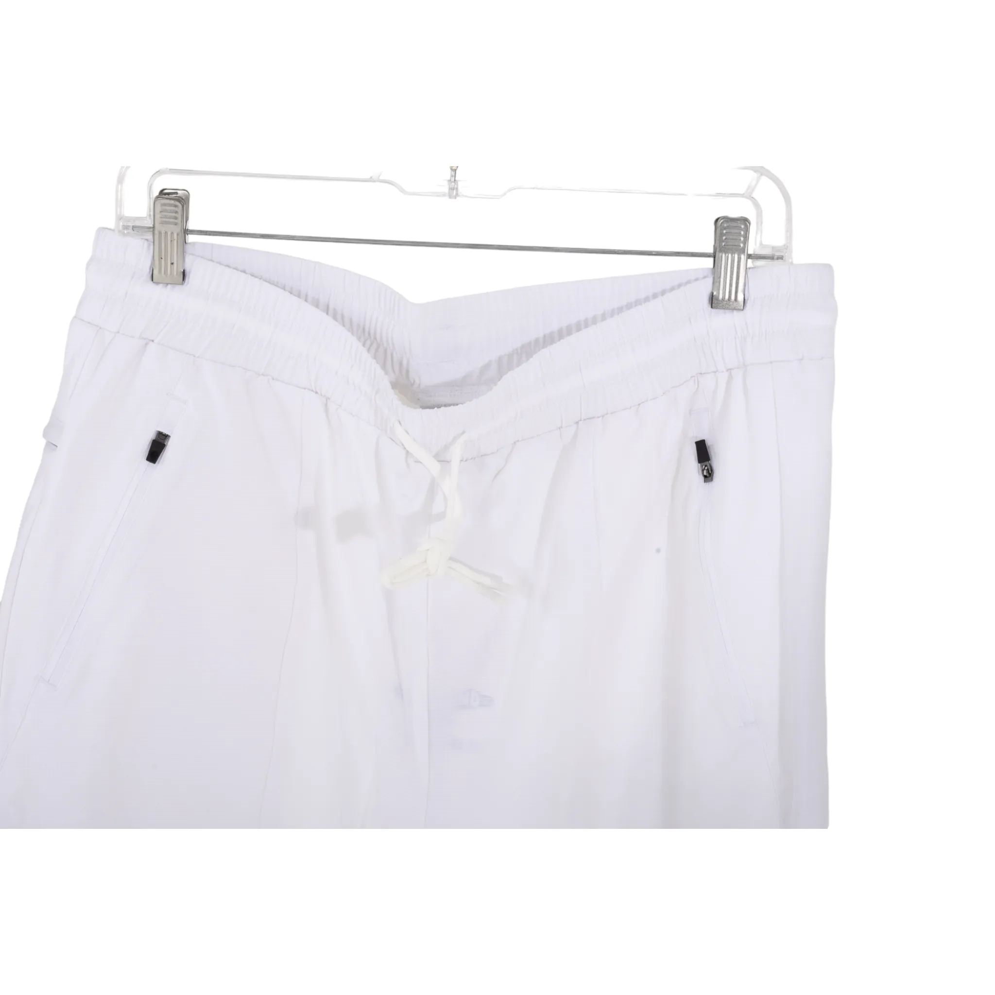 Surge Shorts : WHITE